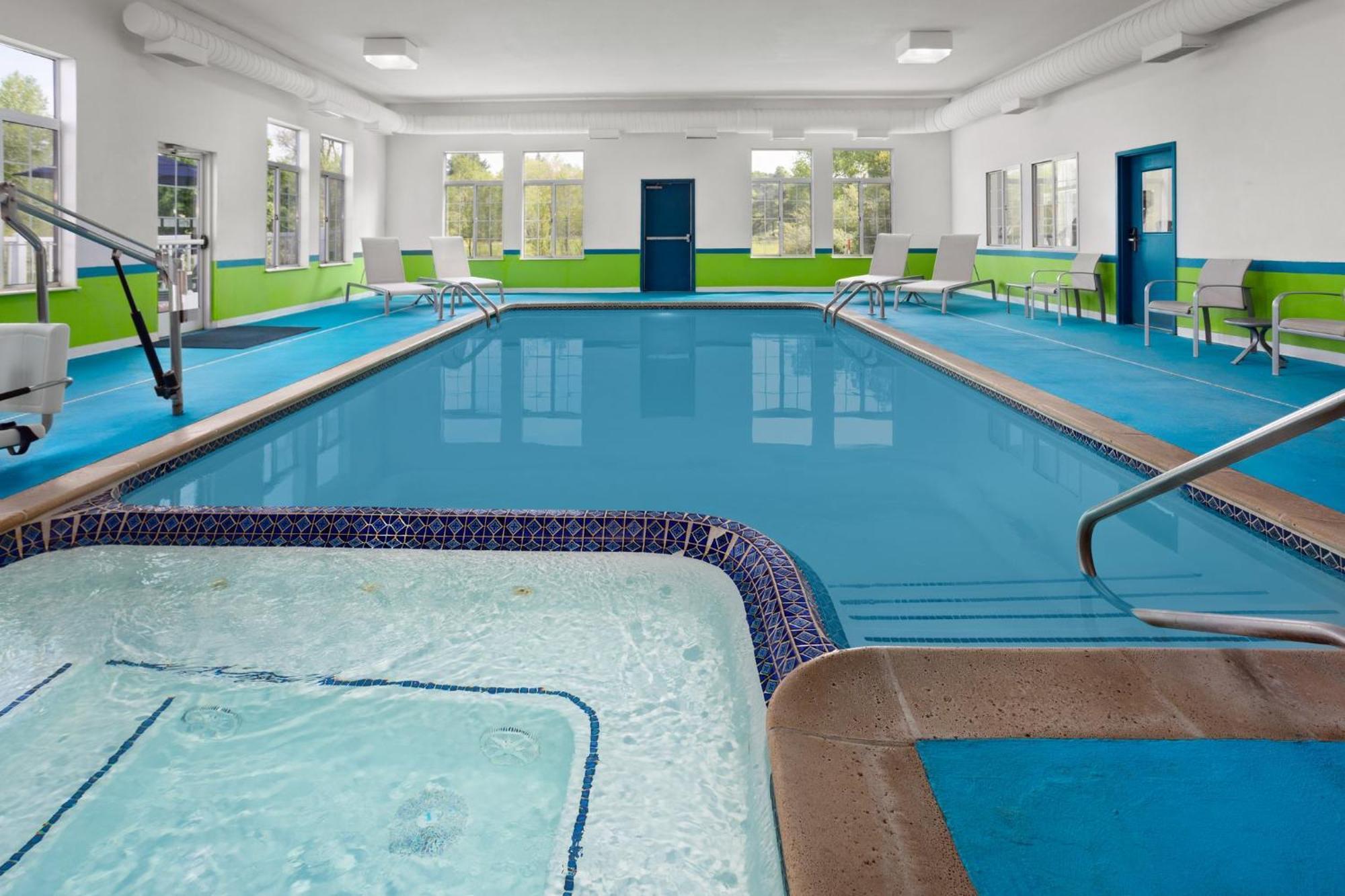 Holiday Inn Express Hotel & Suites Acme-Traverse City By Ihg Buitenkant foto