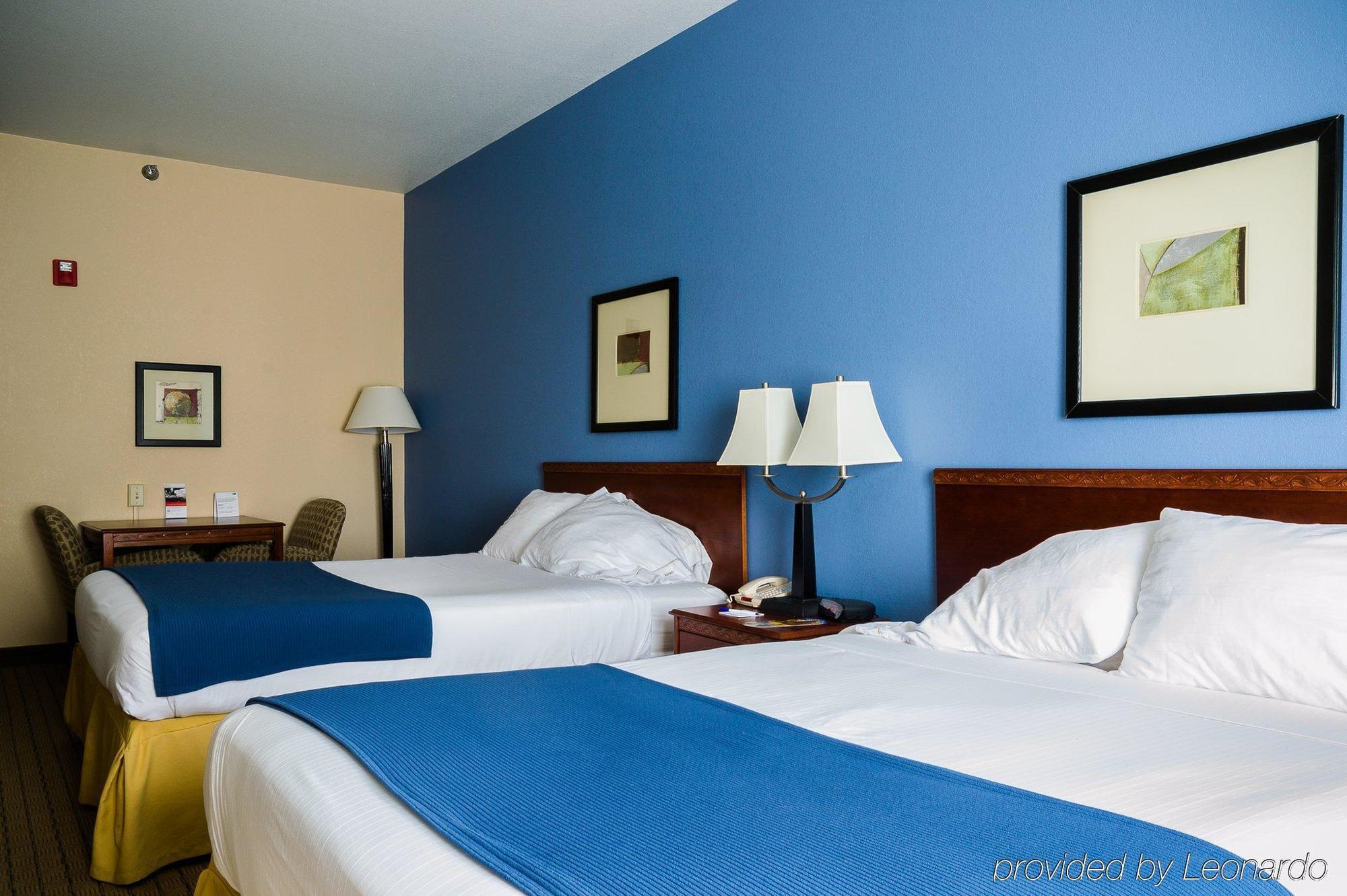 Holiday Inn Express Hotel & Suites Acme-Traverse City By Ihg Buitenkant foto